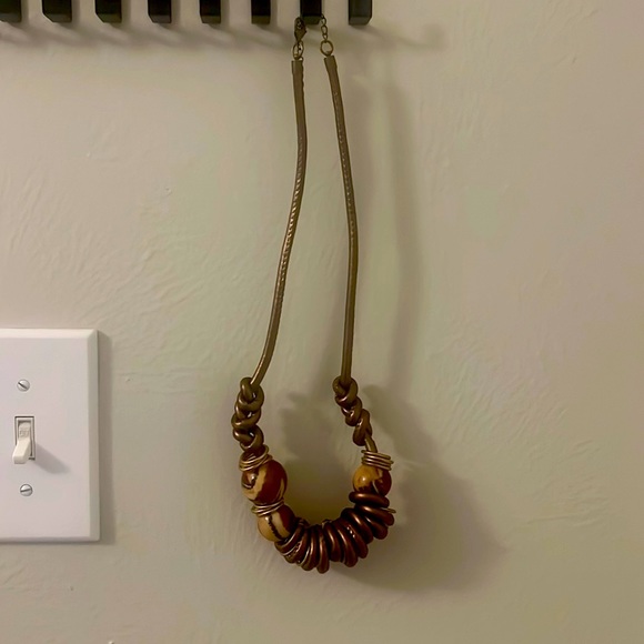 Necklace - Picture 1 of 1